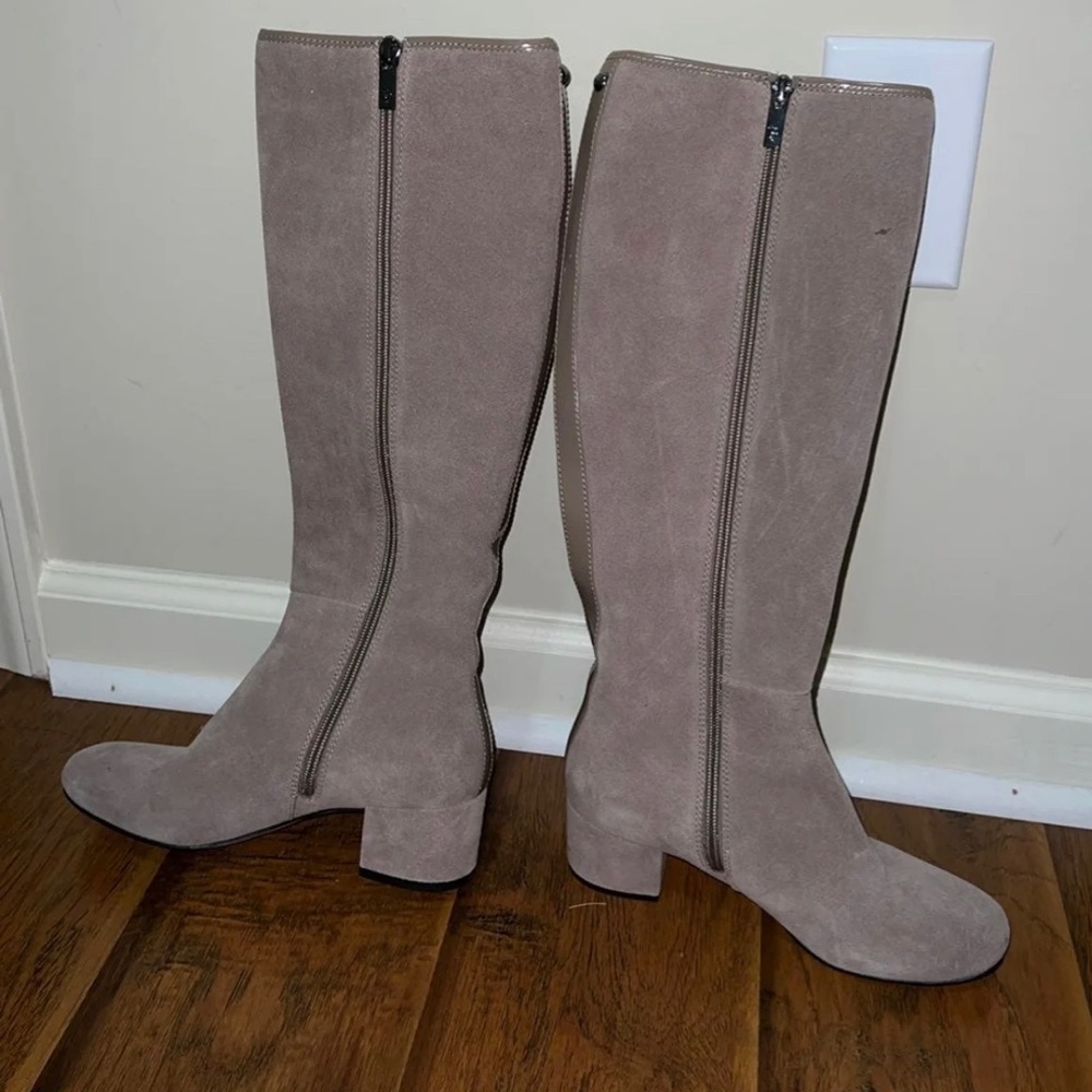 Donald Pliner Taupe Boots